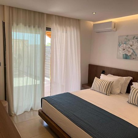 Four Seasons Villas Kalivia  エクステリア 写真